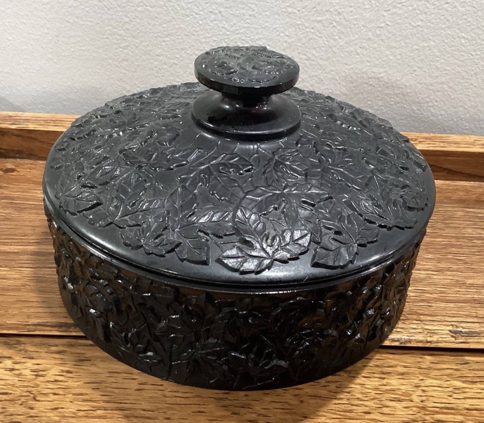 Maple Leaf Chocolate Box Black Plum Glass