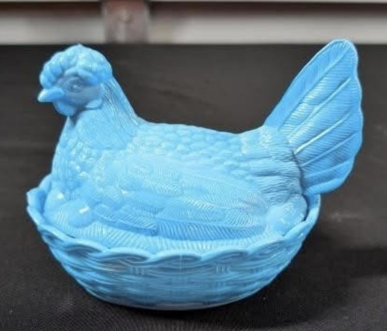 Hen on Baskweave Base (AA Import)