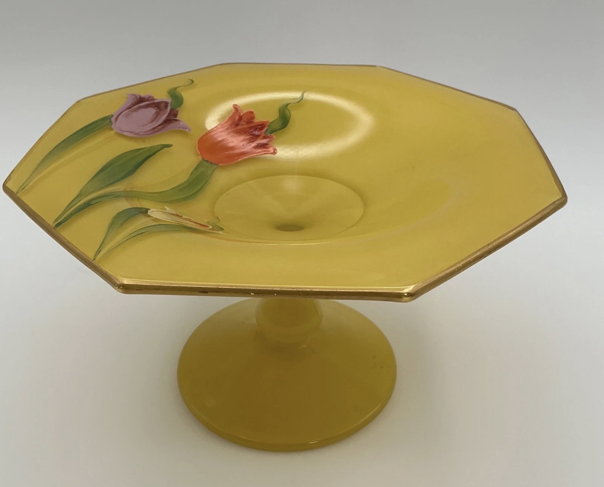 1902 Low-Footed Compote Tulip Decoration 